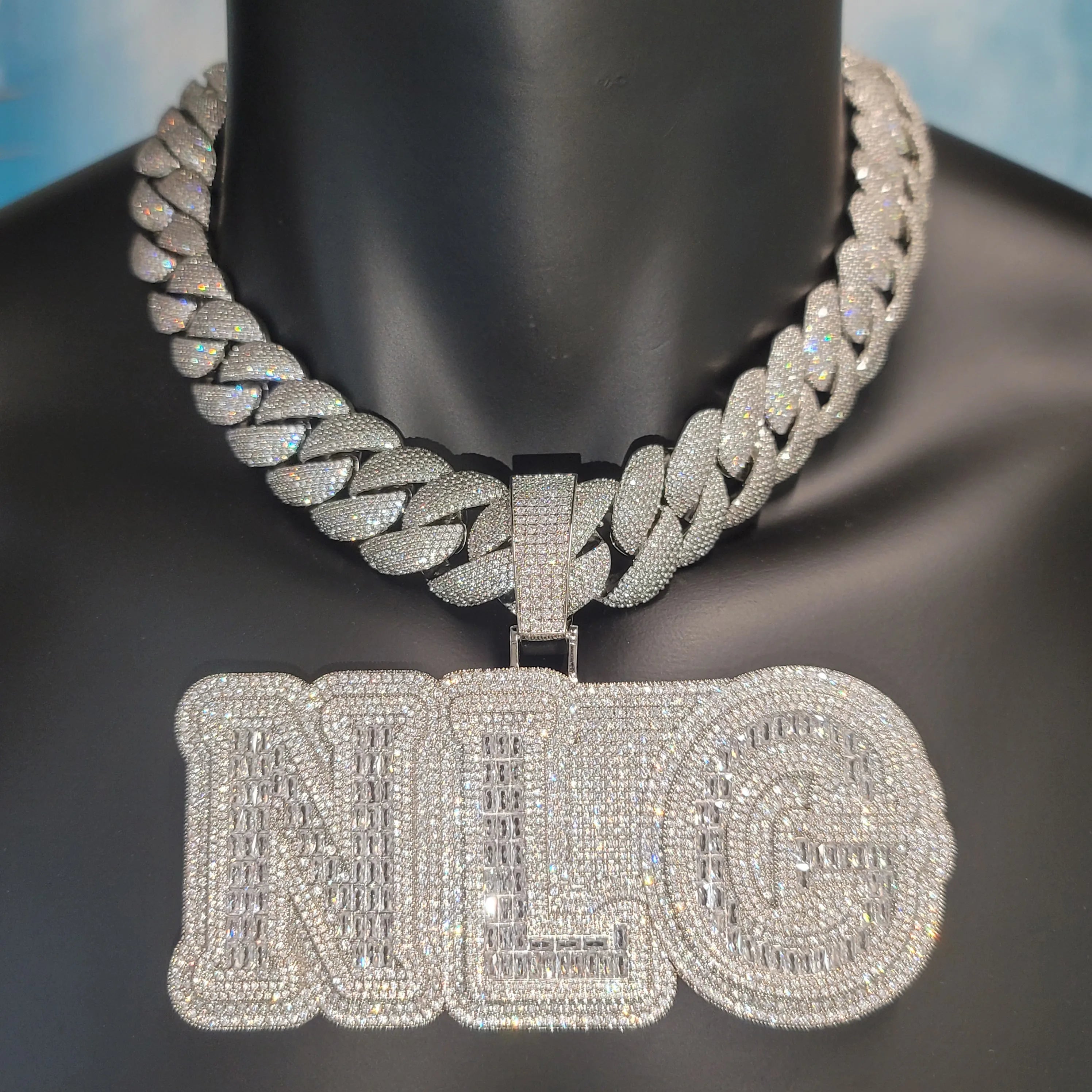 Custom Big Letter&Number Pendant Miami Cuban Chain Solid Back Hip Hop Jewelry Icy Baguettecz Fashion Word Nameplate BirthdayGift