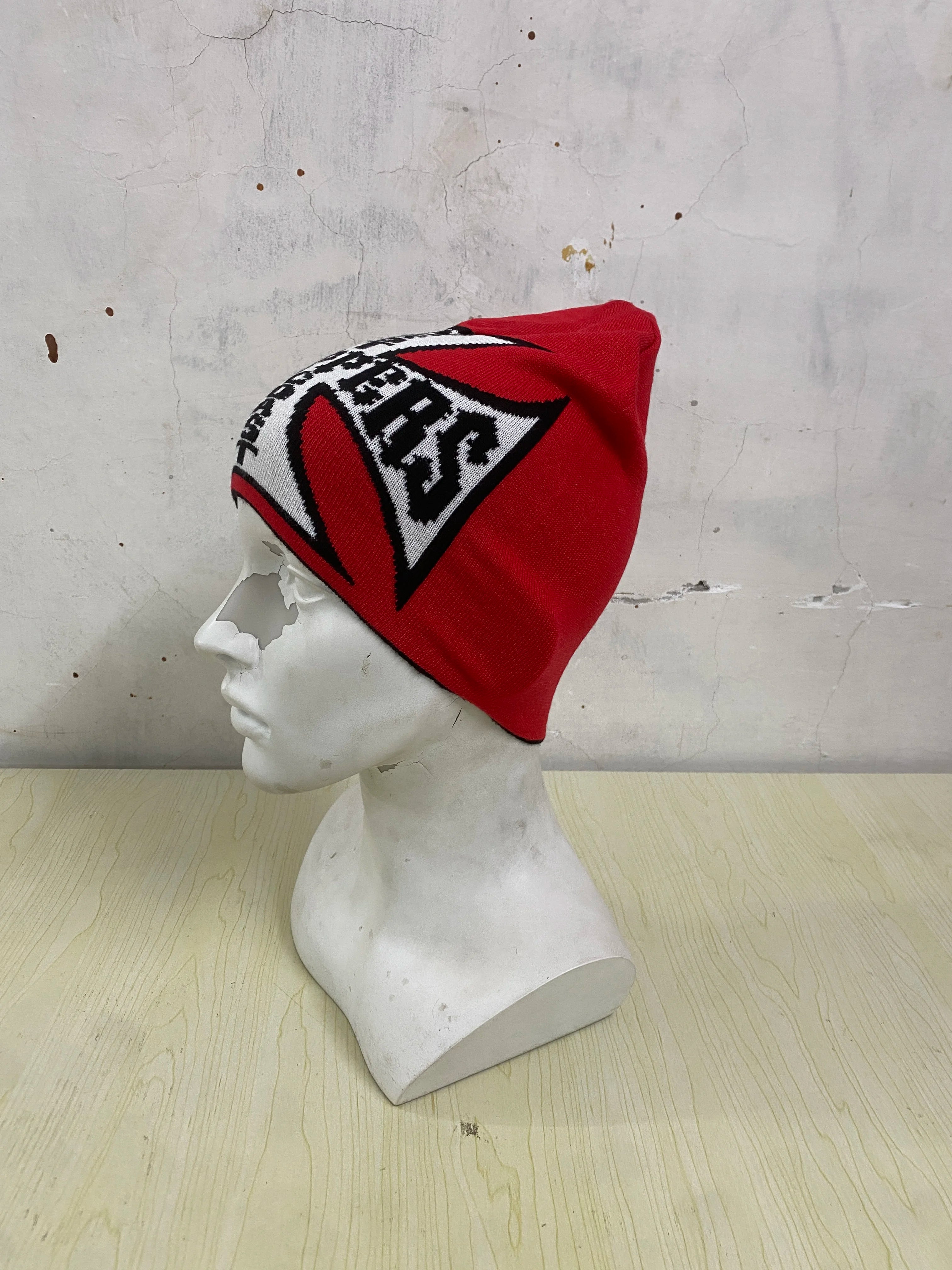 New Embroidered Hat Men's and Women's Knitted Hat Dome Trendy Cold Hat for Autumn and Winter Warmth