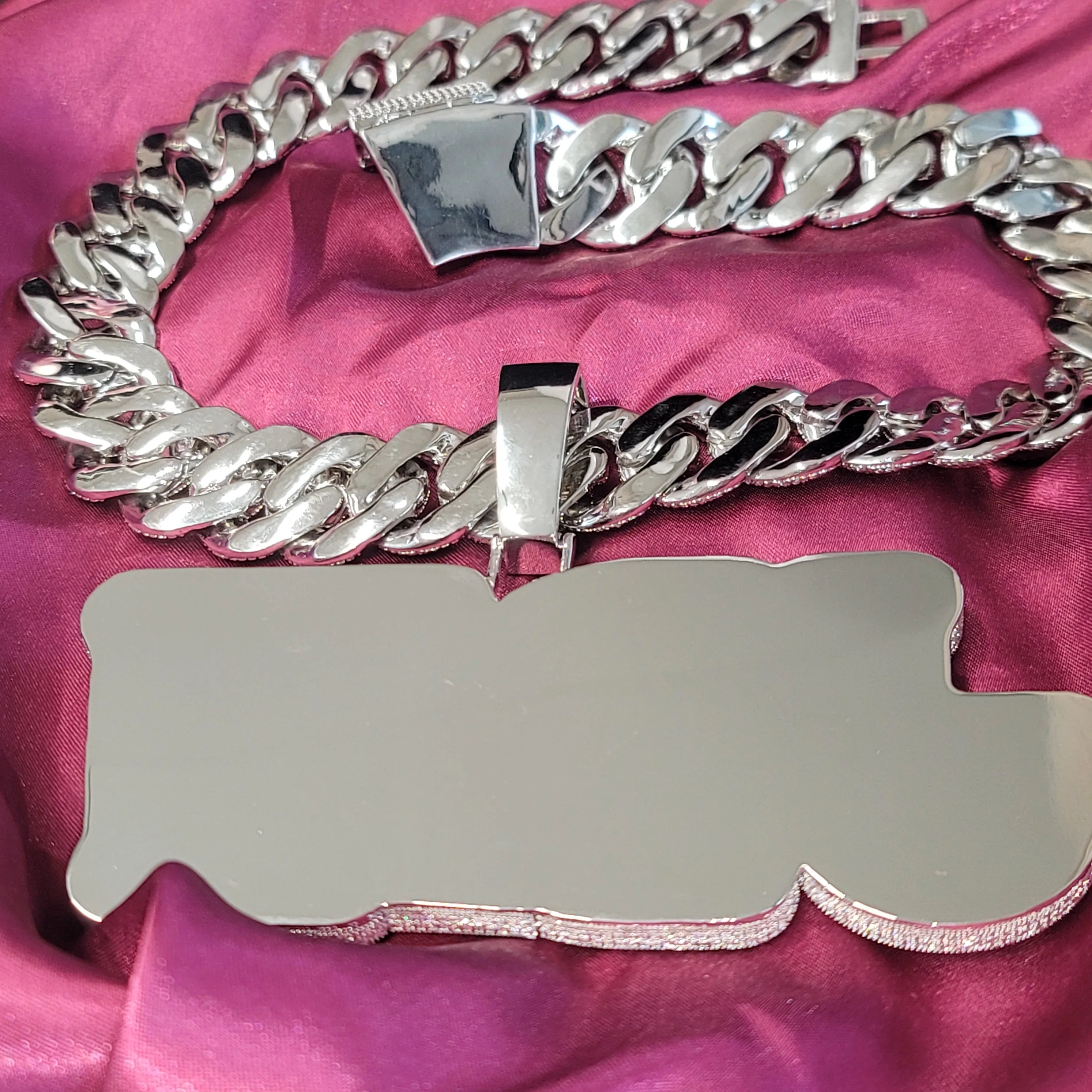 Custom Big Letter&Number Pendant Miami Cuban Chain Solid Back Hip Hop Jewelry Icy Baguettecz Fashion Word Nameplate BirthdayGift