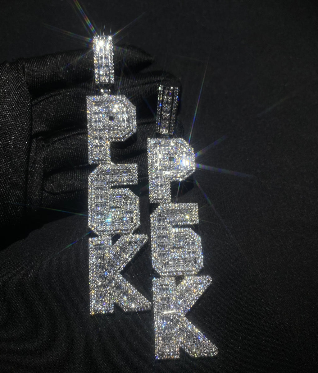 TBTK Custom Vertical Bold Baguettecz Letters Pendant Iced Out Square Bling Cubic Zirconia Nameplate Necklace Hiphop Jewelry